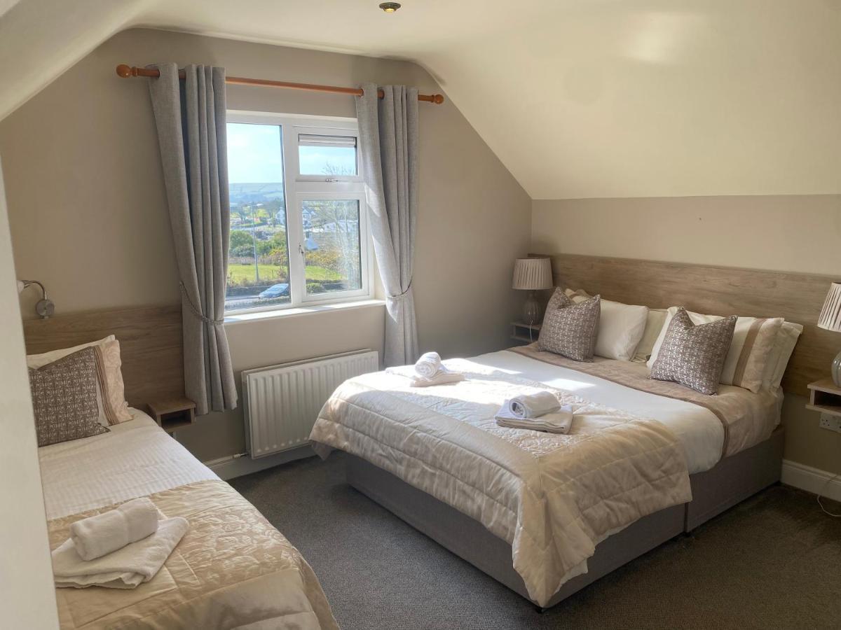 Tower View Hotel Dingle Exterior photo